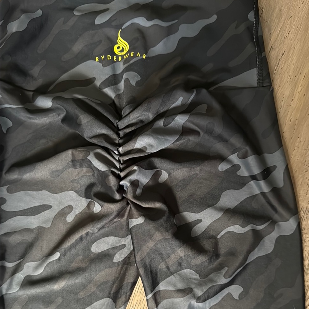 Ryderwear Black and Gray Performance Leggings with Ruched Detail